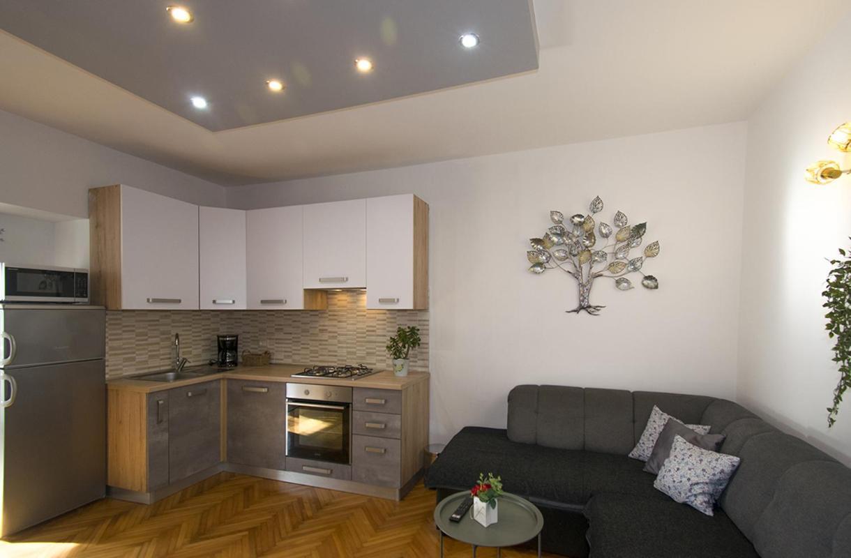 Apartment Edera, Near The Town In A Quiet Location Rovinj Kültér fotó